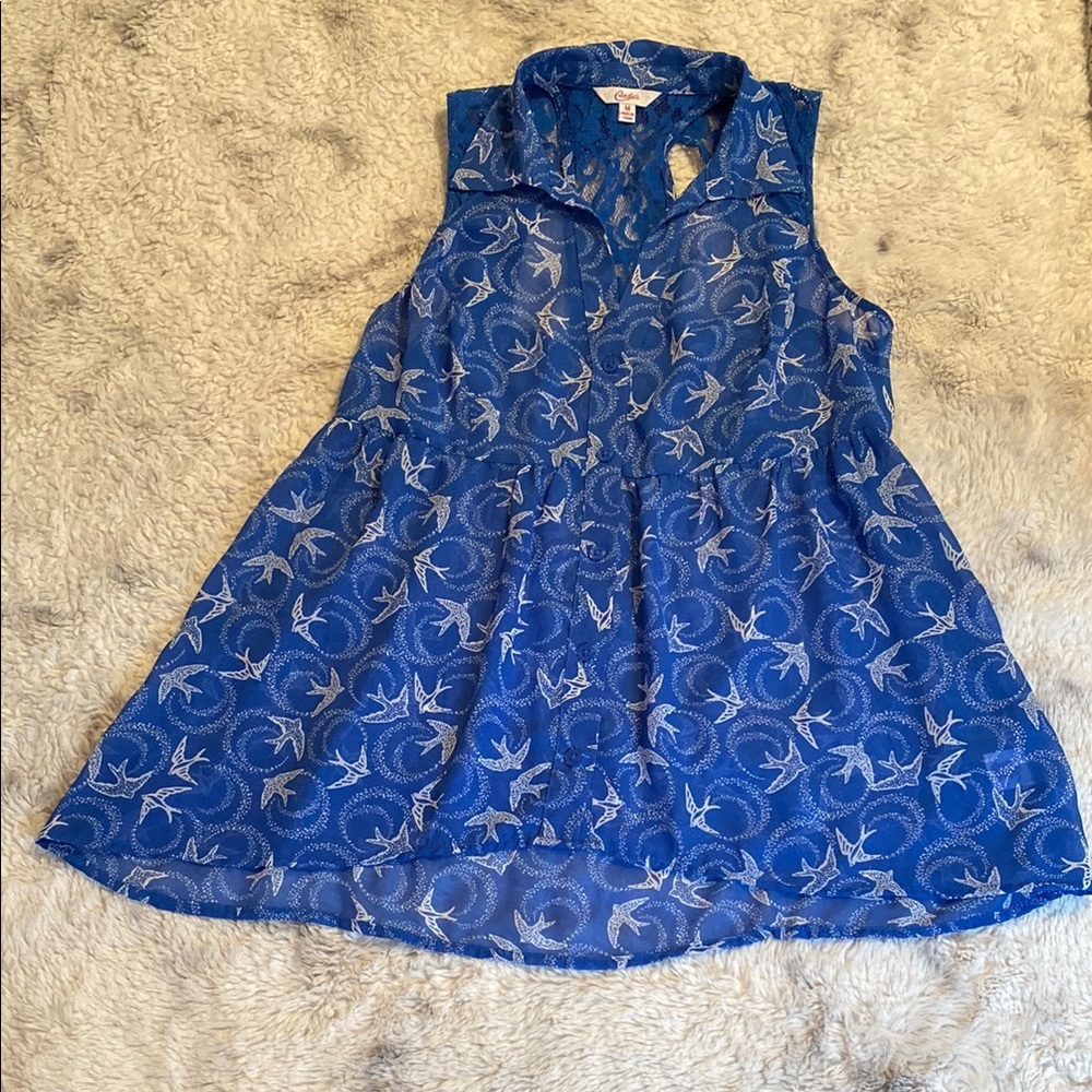 Candie's Blue Sleeveless Bird Blouse